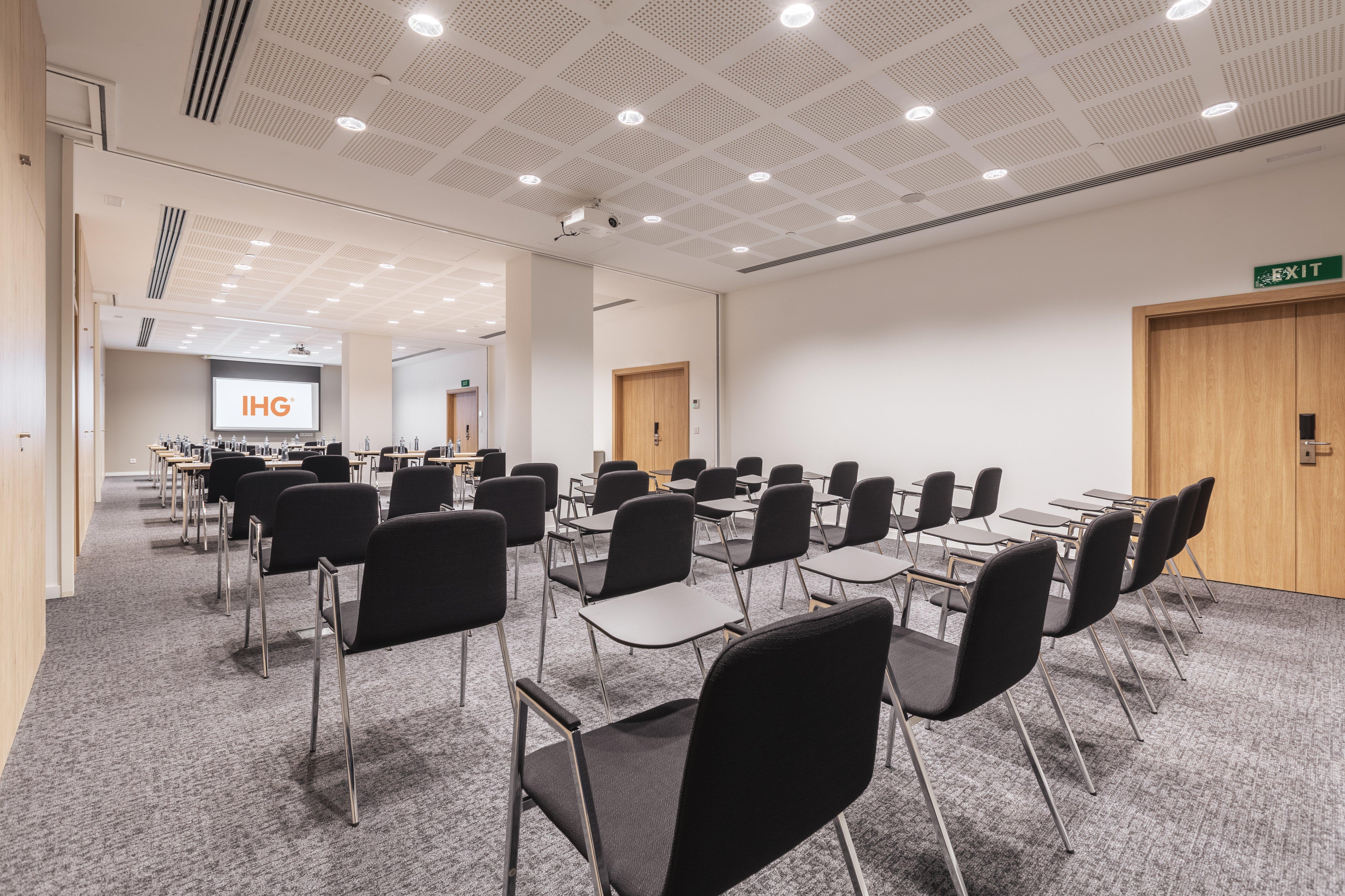 Hotel Barcelona - Sant Cugat By Ihg